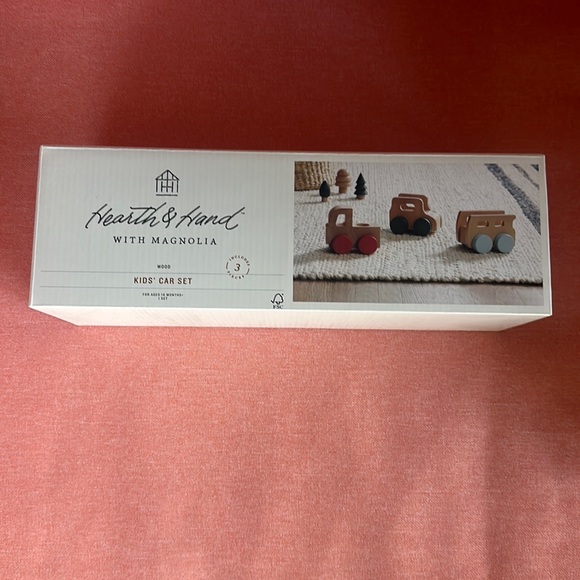 Hearth & Hand Other - New Hearth & Hand With Magnolia Wood Toy Kids Car Set Holds Figurines